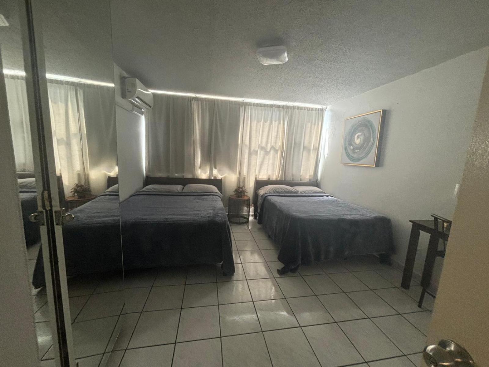 Marbella Apartments San Juan Room photo
